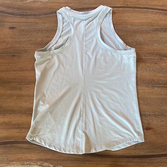 All In Motion work out tank - Picture 7 of 8